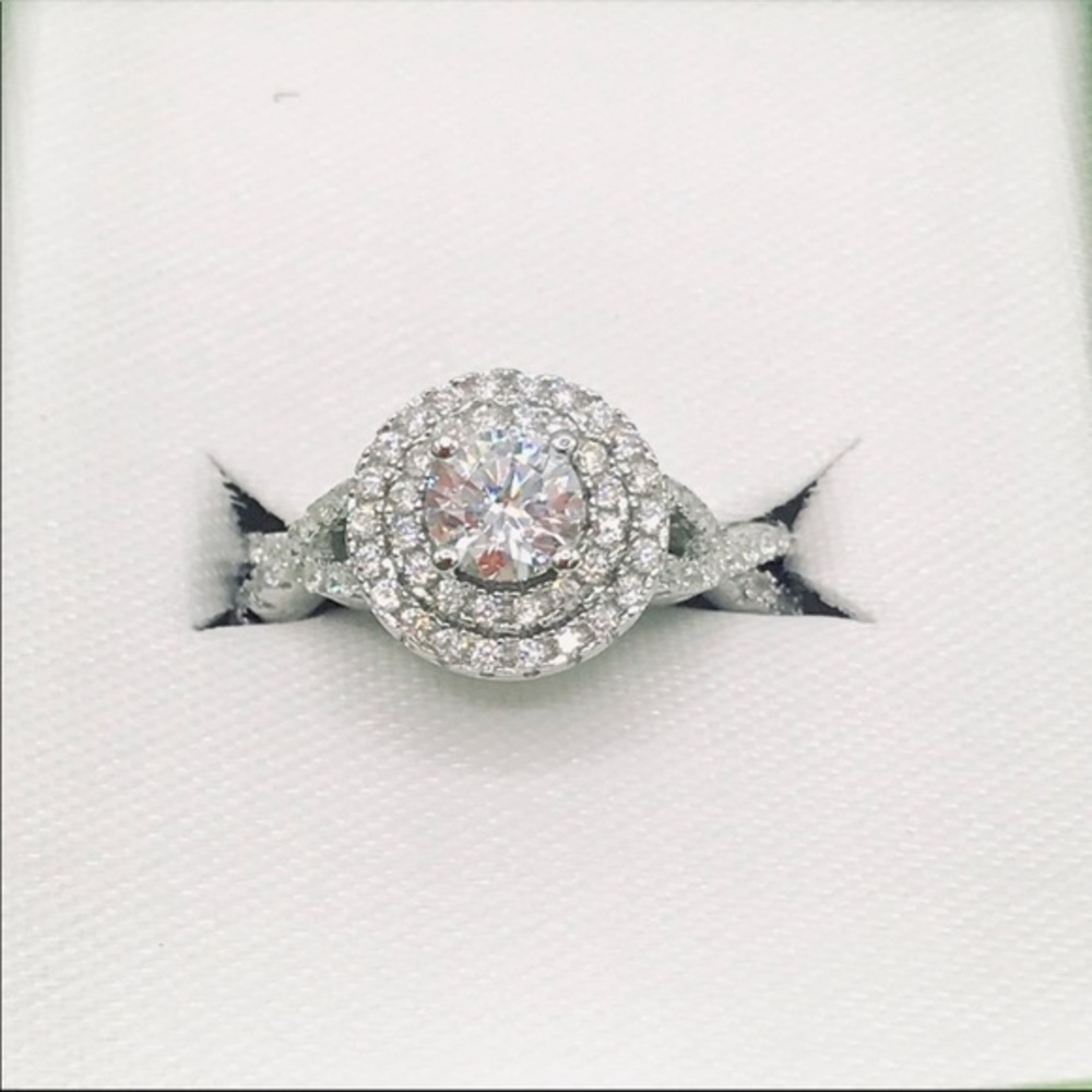 Sterling Silver Halo Ring with Swarovski Crystals - Picture 6 of 7